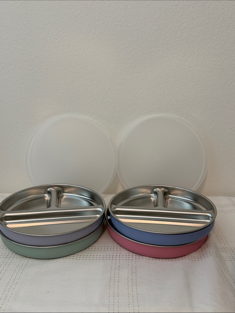 Elk and Friends Stainless Steel Divided Plates 4 pack